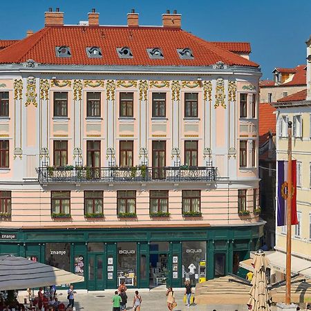 Royal Piazza Hotel Split Exterior photo