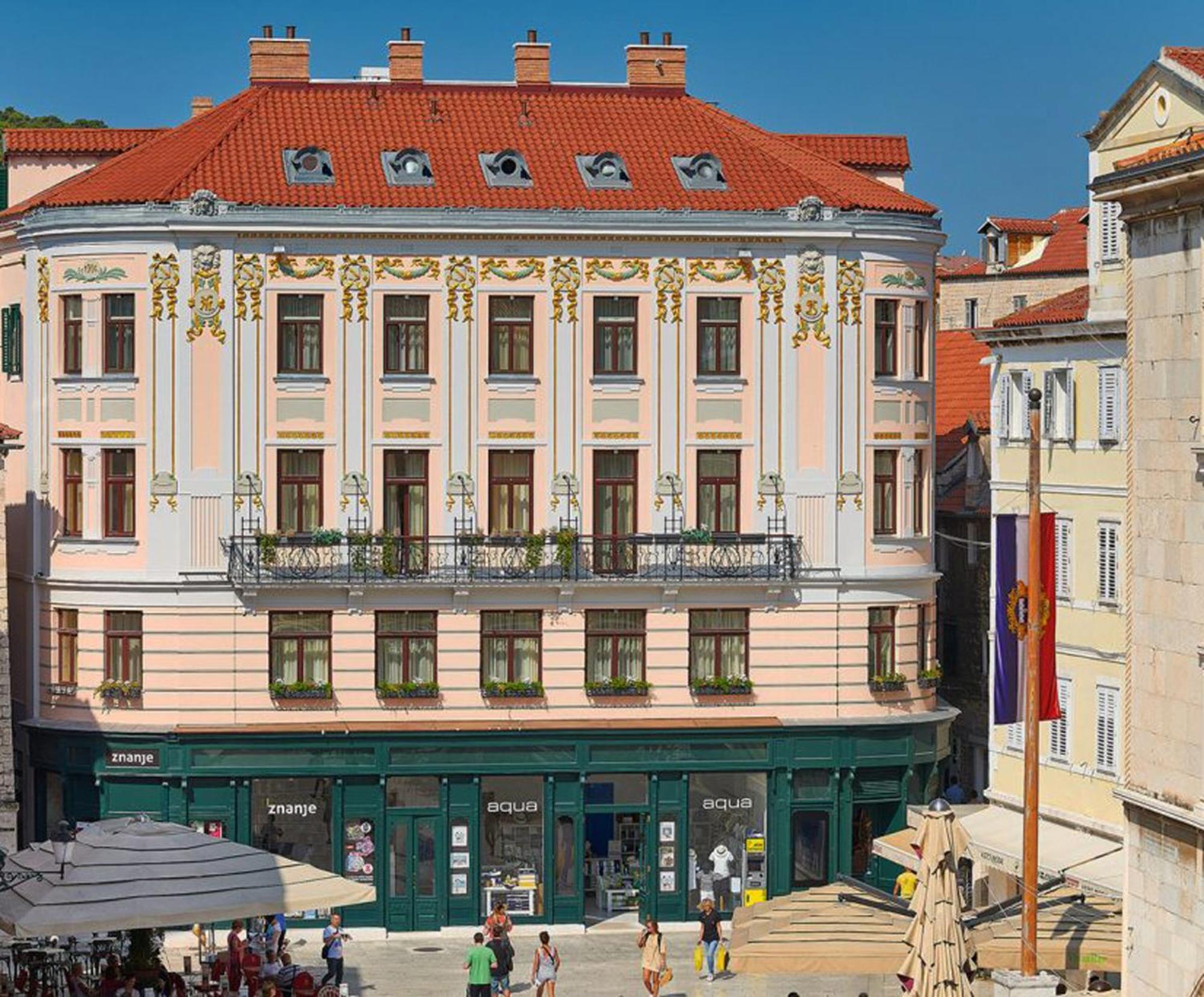Royal Piazza Hotel Split Exterior photo