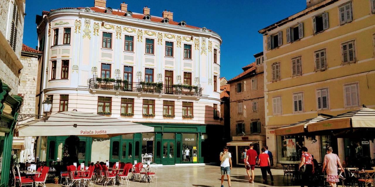 Royal Piazza Hotel Split Exterior photo